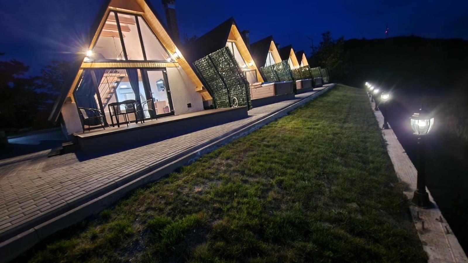 Motel Prislop Haţeg Exterior foto
